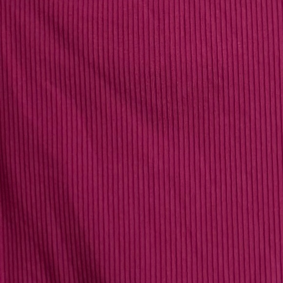 SHEIN Fuchsia Ribbed Crop Top - Picture 4 of 4